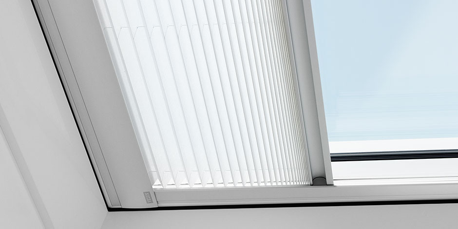 VELUX pleated blind for flat roof